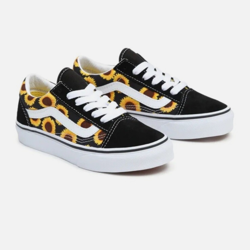 New VANS! Black and Yellow Sunflower Sneakers. Unisex size 5